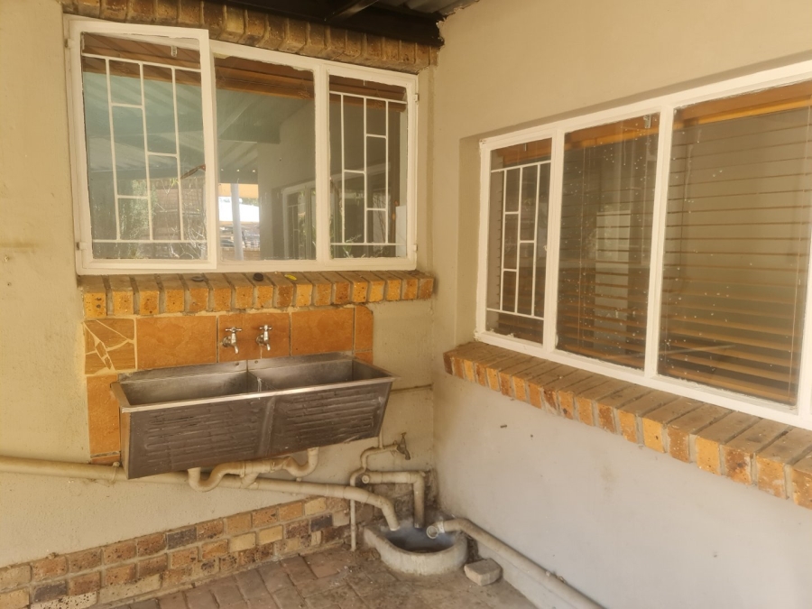 3 Bedroom Property for Sale in Waterval East North West